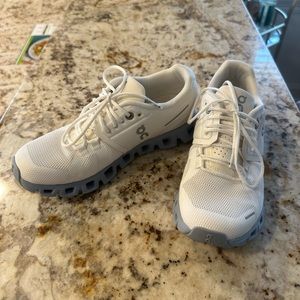 Cloud 5 OnCloud Tennis Shoes